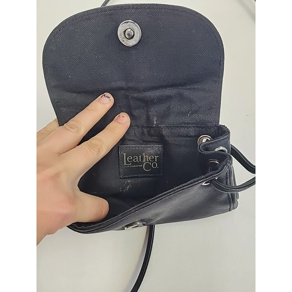 Liz Claiborne Vintage Black‎ Genuine Leather Mini Crossbody Bag Purse